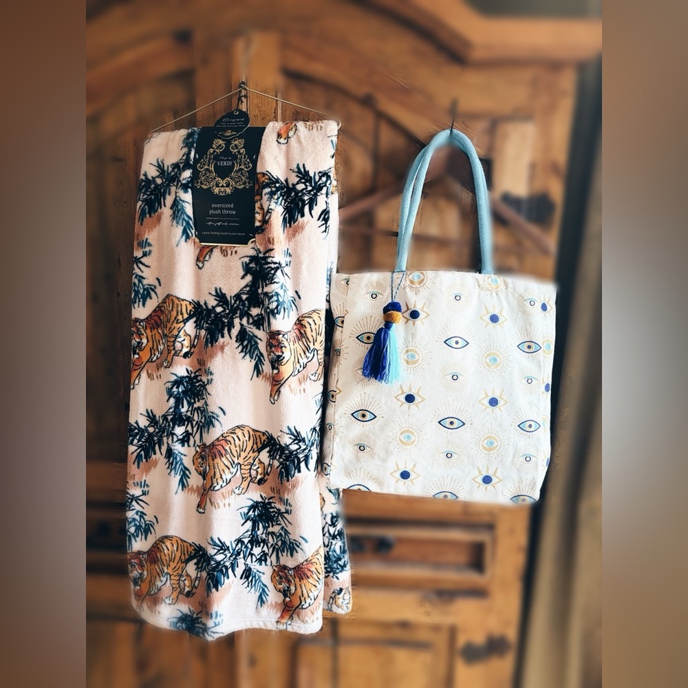 Blanket and Tote  Two Piece